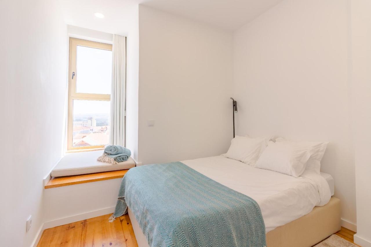 OHH- Padre António Vieira flat- 2bedroom near the train station OOporto Exterior foto
